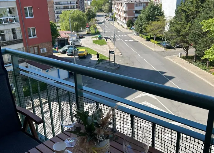 Nesebar City Apartment *